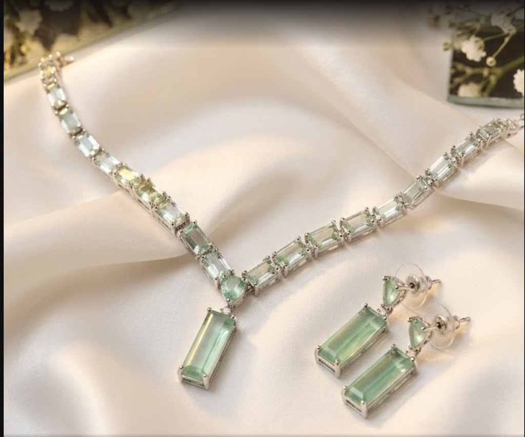 Emerald Green Pendant CZ Choker Set